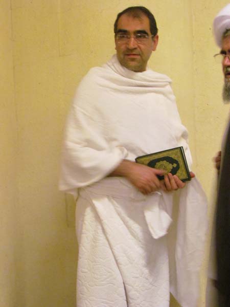 530457_736.jpg