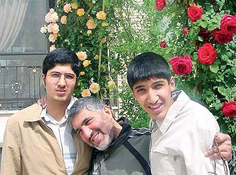 258710_384.jpg