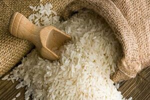 عکس خبري -??? هزار تن برنج وارداتي در بازار توزيع مي‌شود