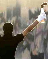 عکس خبري -بازسازي فتنه با فشارهاي کوکتل مولوتوفي