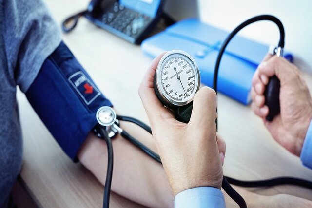 راهكاري براي جلوگيري از بروز فشار خون در بزرگسالي