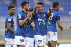 عکس خبري -تست کروناي يک استقلالي ديگر منفي شد