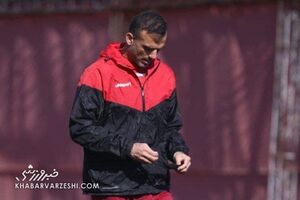 عکس خبري -اولين واکنش سيدجلال به اعتصاب پرسپوليسي ها/ بازيکن و مربي پرسپوليس ماشين خود را فروخته و خورده اند!/ بازيکنان ما تعصب دارند اما...