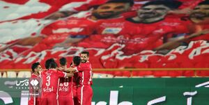 عکس خبري -انفعال پرسپوليس با نامه‌هاي بي‌‌ثمر و بازارگرمي يک لژيونر/ سرخ‌پوشان در برزخ نقل و انتقالات