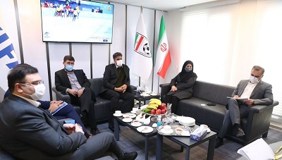 عکس| اولين روز کاري سرپرست جديد فدراسيون فوتبال