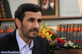 عکس خبري -احمدي نژاد:عده‌اي امام را سپر خود مي‌کنند