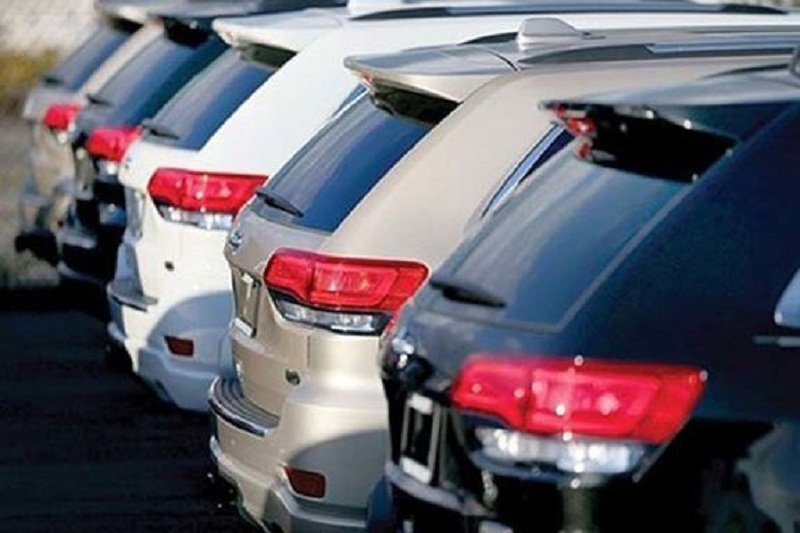 عکس خبري -6 دليل براي مخالفت با واردات هفتاد هزار خودرو