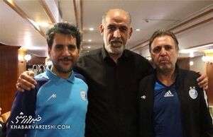 عکس خبري -تيمي که دقيقه ? گل ميخورد نبايد براي ما نسخه بپيچد/ سلطانيفر پرسپوليس را اينقدر ذليل کرد/ ديدن تکل مجيدي از نزديک حال ديگري داشت