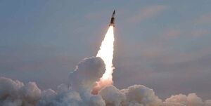 عکس خبري -آزمايش موشکي جديد کره شمالي