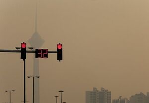 عکس خبري -قرار گرفتن هواي تهران در مرز آلودگي