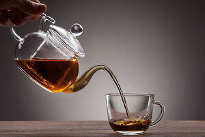 عکس خبري -گرم کردن دوباره چاي چه عوارضي دارد؟