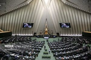 عکس خبري -بررسي سانحه قطار مشهد- يزد در مجلس