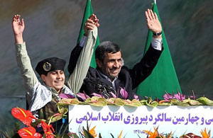 عکس خبري -احمدي نژاد:بيايد همه با هم به استقبال بهار برويم