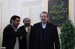 عکس خبري -اطلاعيه احمدينژاد در واکنش به سخنان رهبري اگرچه افکارعمومي را اقناع نکرد اما نوعي پشيماني تلقي شد