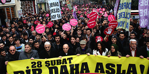 عکس خبري -  تظاهرات مخالفان کودتا در استانبول