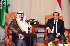 عکس خبري -ديکتاتور سابق مصر دست به دامان پادشاه عربستان شد