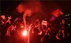 عکس خبري -حمله به کاخ رياست جمهوري مصر با کوکتل مولوتف