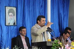 عکس خبري -خط و نشانهاي جديد احمدينژاد براي منتقدانش: «ميگويند باهات برخورد ميکنيم»، برخورد کنيد؛ شما عددي نيستيد