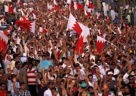 عکس خبري -تظاهرات بزرگ بحريني‌ها در محکوميت حضور اشغالگران سعودي