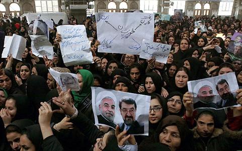 عکس خبري -محافظان روحاني با کيف هاي ضد گلوله