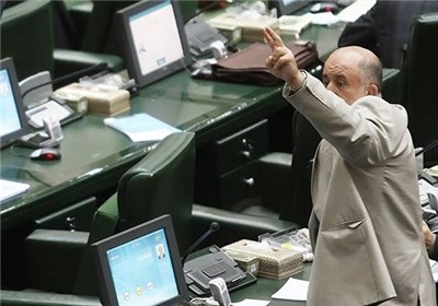 عکس خبري -برخي مواد لايحه مالياتهاي مستقيم با اقتصاد مقاومتي منافات دارد