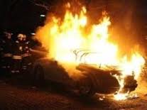 عکس خبري -آتش زدن خودروي بازيکن ليگ برتري