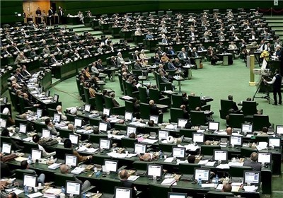 عکس خبري -انتقاد از افزايش قيمتها پيش از اجراي فاز دوم هدفمندي