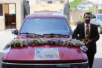 عکس خبري -يوزپلنگ ايراني روي ماشين عروس قزويني (+عکس)