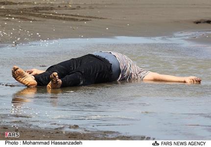 عکس خبري -غرق شدن 4 عضو يک خانواده در سواحل مازندران