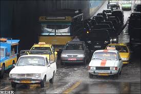 عکس خبري -باز باران با ترافيک، در خيابان‌هاي تهران