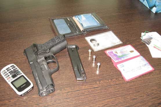 عکس خبري -عاقبت سرقت مسلحانه از يکي از بانک هاي تهران