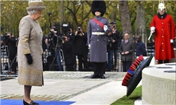 عکس خبري -ادعاي انگليس در خصوص خنثي کردن طرح ترور ملکه