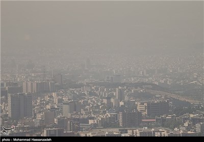 عکس خبري -هواي تهران هنوز به مرز هشدار نرسيده است