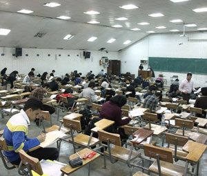 عکس خبري -تقابل دانشگاه با مجلس استراتژي غلط دولتمردان است 
