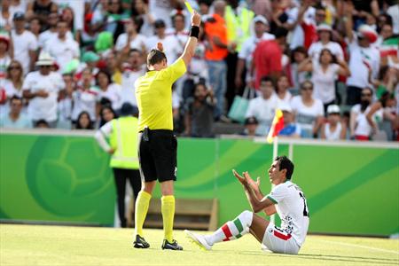 عکس خبري -اينترپل به دنبال سرباز پولادي!