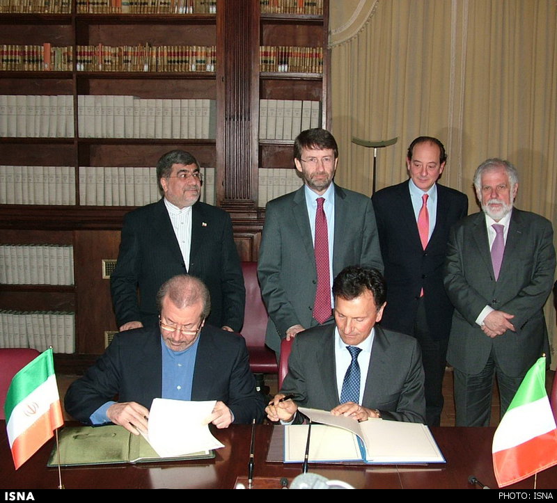 عکس خبري -امضاي توافق‌نامه گردشگري بين ايران و ايتاليا