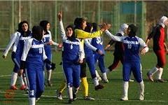 عکس خبري -ميزان بدهي استقلال به بانوان فوتباليست