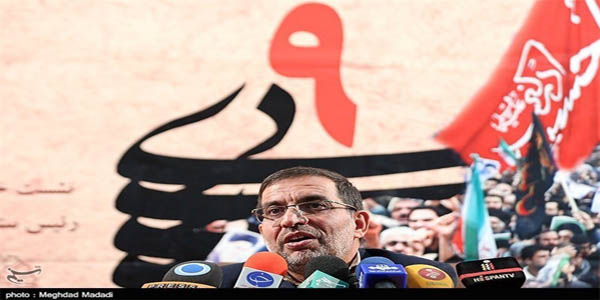 عکس خبري - خط نفوذ فتنه ادامه دارد / 5 هزار نشست براي تبيين اهداف فتنه سال 88 برگزار مي شود