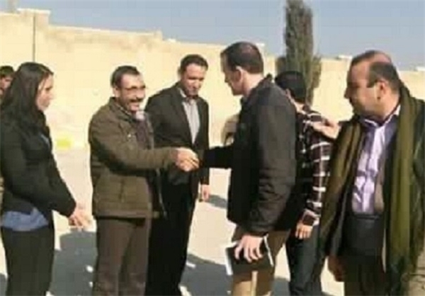 عکس خبري -ورود نماينده رئيس‌جمهور آمريکا به خاک سوريه به بهانه بازديد از شهر کوباني