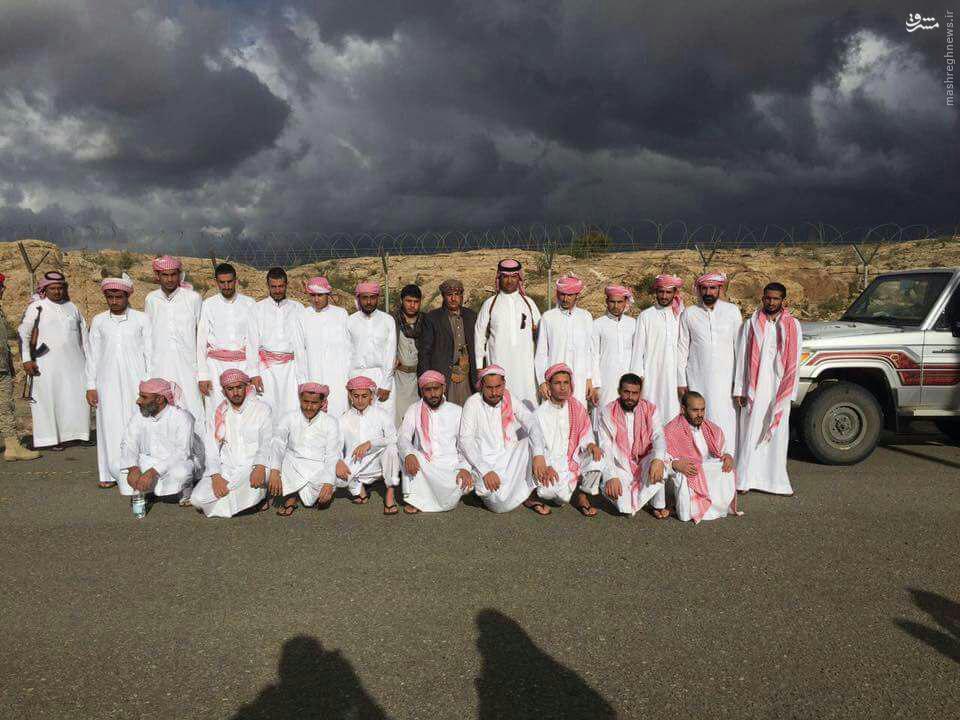 عکس خبري -تحويل 40 اسير سعودي از سوي انصارلله يمن+عکس