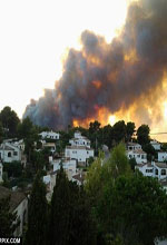 عکس خبري -گزارش تصويري/آتش‌سوزي در اسپانيا هزاران نفر را آواره کرد 