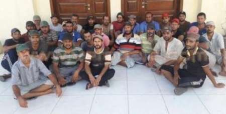 عکس خبري - تاجر عربستاني 32 کارگر مصري را بدون آب و غذا زنداني کرد