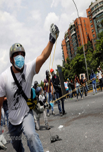 عکس خبري -گزارش تصويري/جنگ خياباني در ونزوئلا 