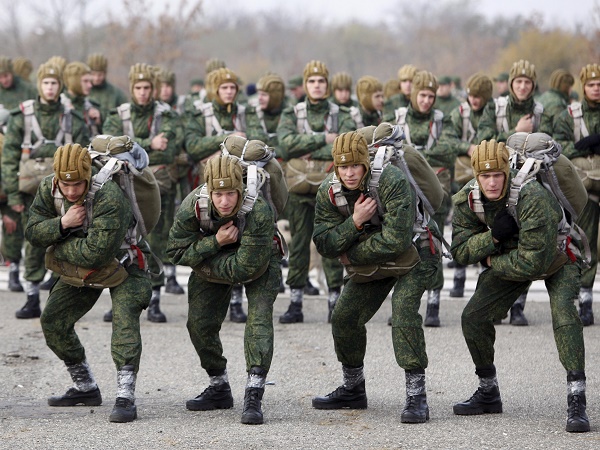 عکس خبري -شنل هري پاتر براي نظاميان روس ساخته شد