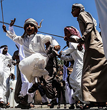 عکس خبري -گزارش تصويري/پايکوبي در عيد فطر به سبک اعراب خوزستان 