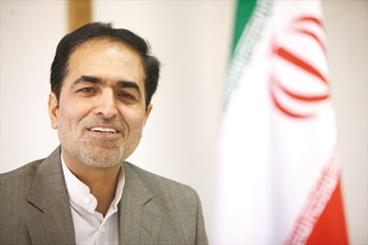 عکس خبري -پيگيري حقوقي خشونت پليس فرانسه عليه خبرنگاران ايراني ضروري است