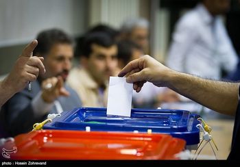 عکس خبري -يازدهمين دوره انتخابات مجلس در پيچ جنگ اقتصادي