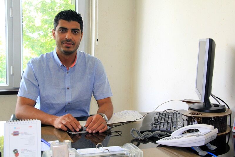 عکس خبري -ايران به جمع سازندگان دستگاه آزمايش فشارسنج با وزنه پيوست