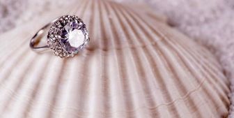 عکس خبري -کاهش 100درصدي معاملات الماس در جهان با شيوع کرونا