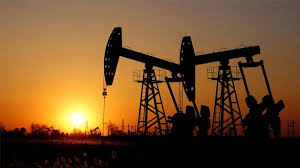 عکس خبري -ويروس کرونا و ضرورت کاهش وابستگي اقتصاد ايران به نفت